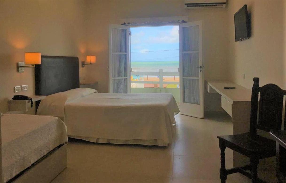 Hotel Tejas Rojas Villa Gesell Dış mekan fotoğraf