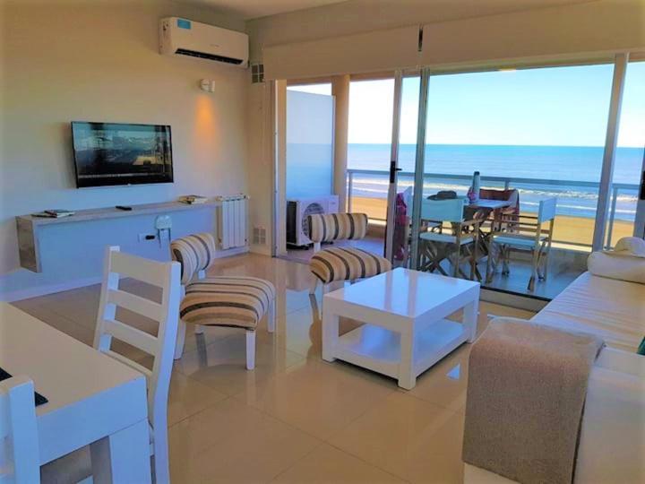Hotel Tejas Rojas Villa Gesell Dış mekan fotoğraf