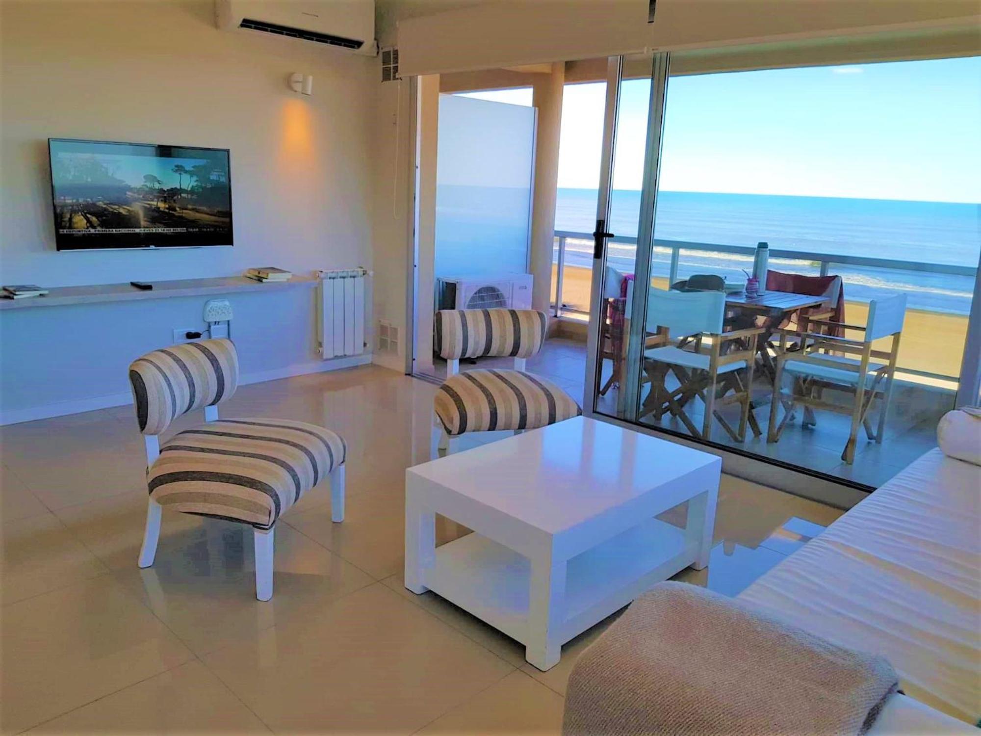 Hotel Tejas Rojas Villa Gesell Dış mekan fotoğraf