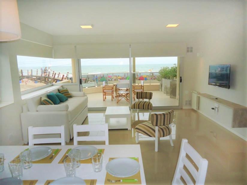 Hotel Tejas Rojas Villa Gesell Dış mekan fotoğraf