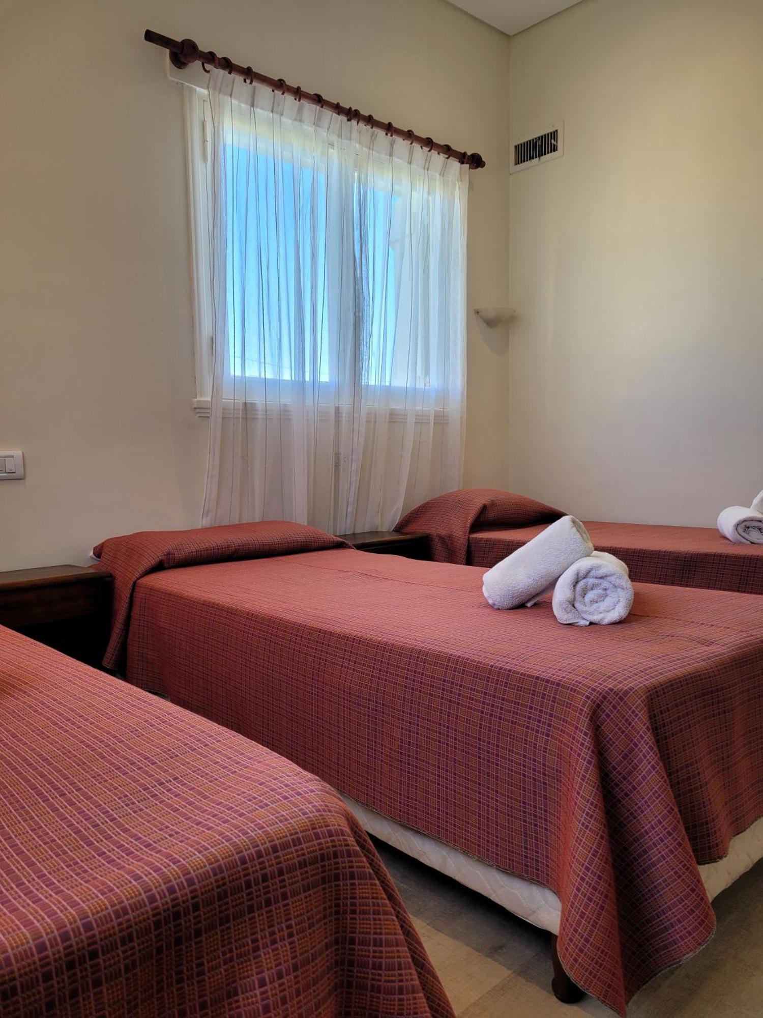 Hotel Tejas Rojas Villa Gesell Dış mekan fotoğraf